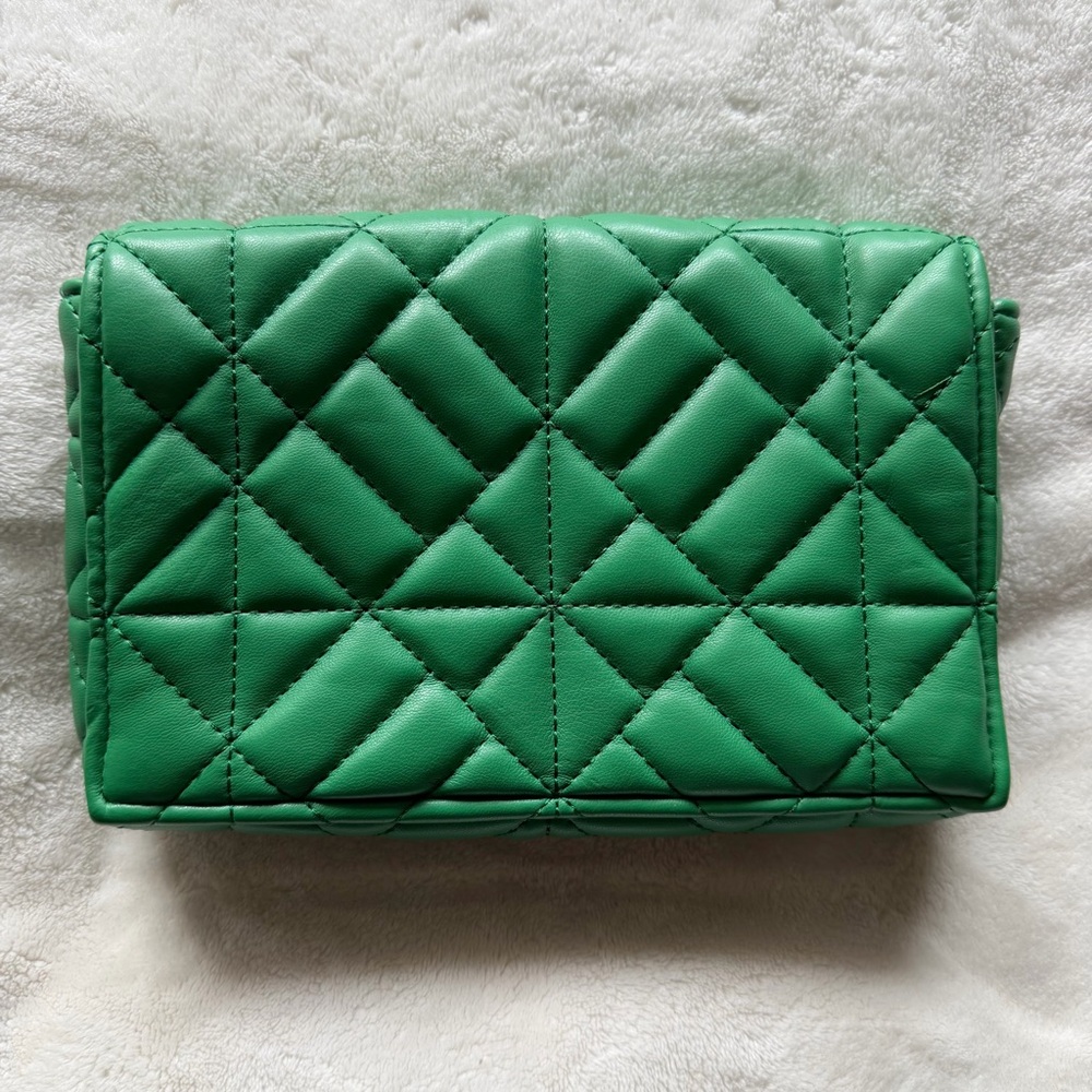 Zara Green Shoulder Bag with Gold Chain Strap (Brand New with no Tags) - Picture 4 of 6